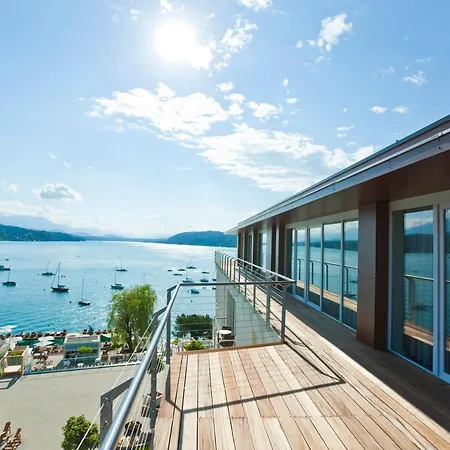 Ξενοδοχείο Lake's - My 4*