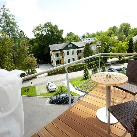 Lake's - My Hotel 4*