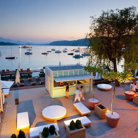 Ξενοδοχείο Lake's - My 4*