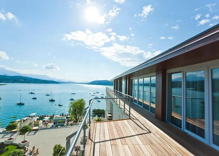 Hotel Lake's - My 4*